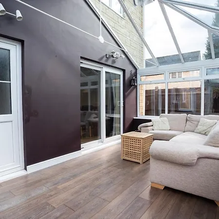 October Disc - Long - Contractors