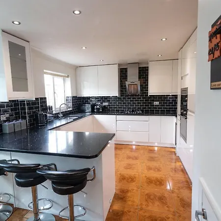 October Disc - Long - Contractors Vakantiehuis *