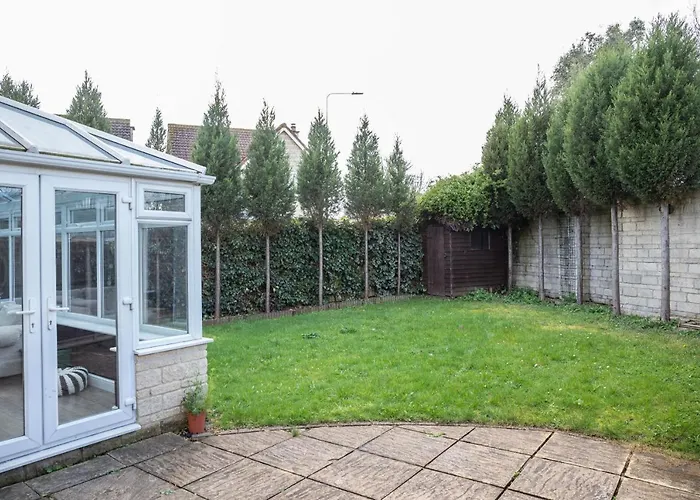 October Disc - Long - Contractors *