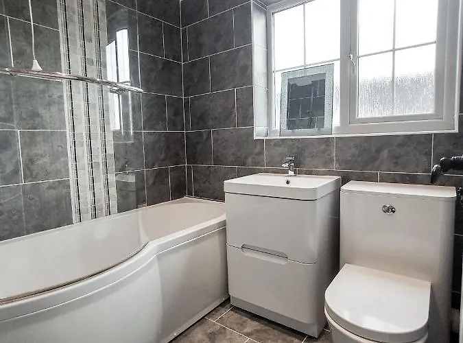 October Disc - Long - Contractors Будинок відпочинку