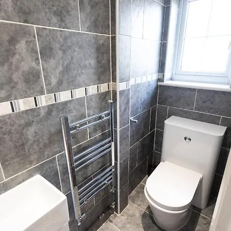 October Disc - Long - Contractors *