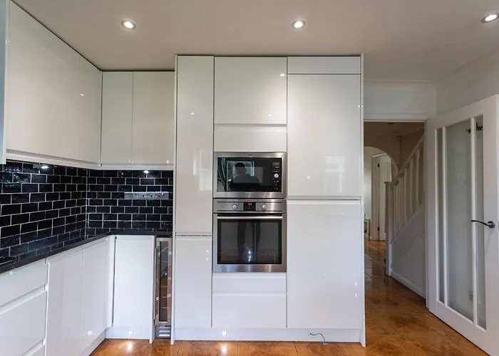 Holiday home October Disc - Long - Contractors