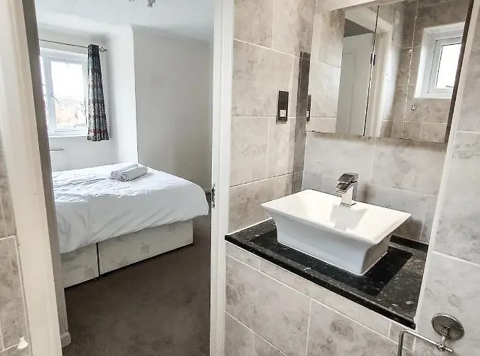 Feriehus October Disc - Long - Contractors