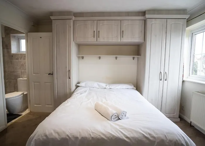 October Disc - Long - Contractors Feriehus *