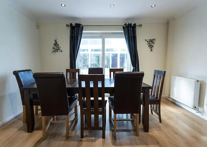 October Disc - Long - Contractors