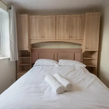 October Disc - Long - Contractors