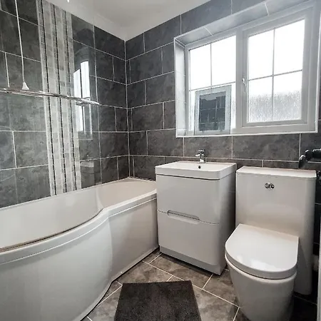 October Disc - Long - Contractors Nyaraló