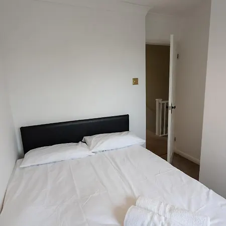 October Disc - Long - Contractors Nyaraló