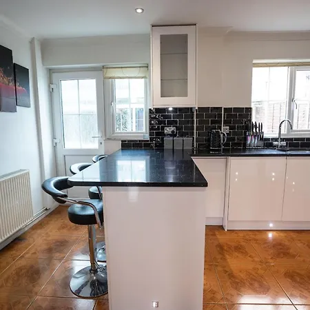 October Disc - Long - Contractors